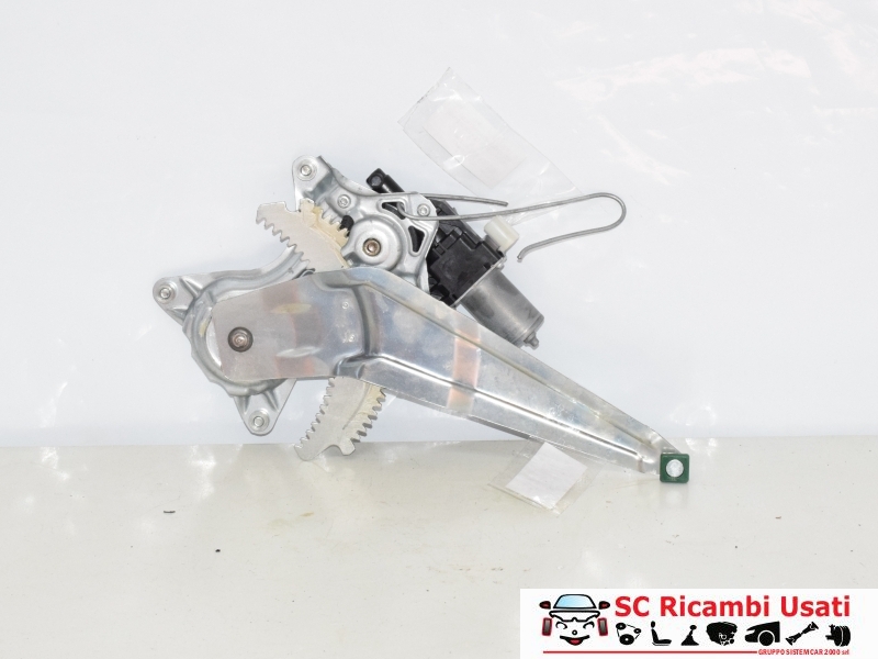 Alzavetro Posteriore Destro Suzuki Swift 83530-61M00 - 13701