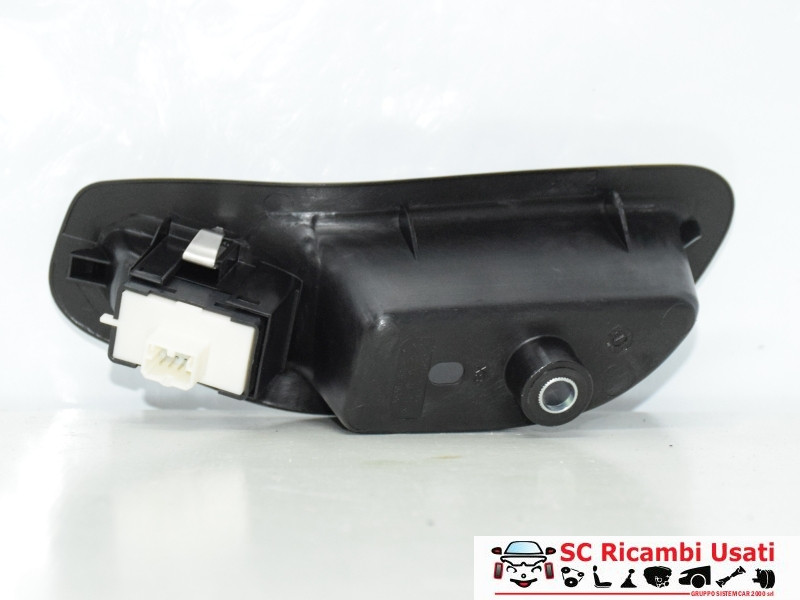 PULSANTE ALZAVETRO POSTERIORE SINISTRO FIAT 500 X Serie 735633157 (15>)