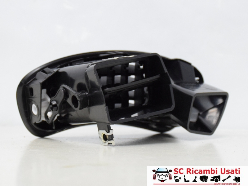 Diffusore Aria Laterale Dx Fiat New Panda 2021 735597682 - 14117 Diffusore Aria Laterale Dx Fiat New Panda 2021 735597682 - 14117