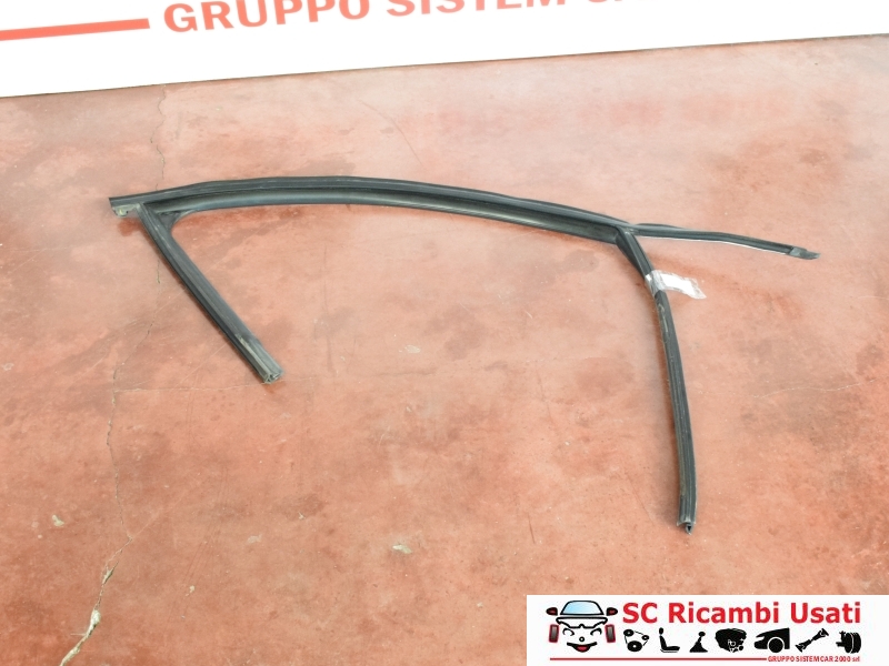 Guarnizione Porta Anteriore Destra Dx Audi A4 2013  - 14301