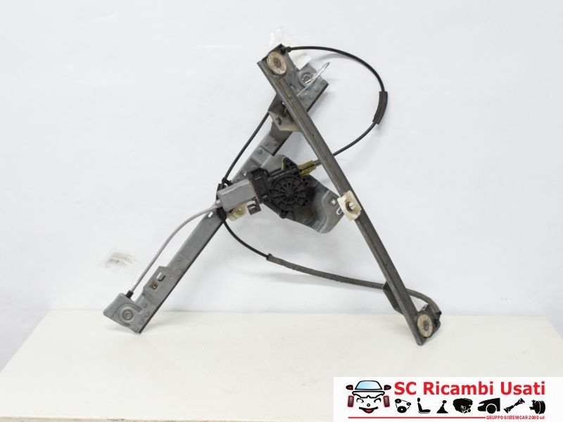 Alzavetro Anteriore Destro Renault Kangoo 807207012R - 14583