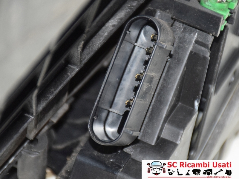 Serratura Posteriore Destra Ford Fiesta Mk6 8A6AA26412AD - 14845 Serratura Posteriore Destra Ford Fiesta Mk6 8A6AA26412AD - 14845