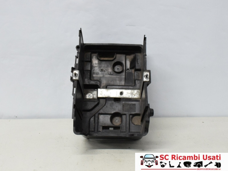 8V2110723BC 8V2110723BC ALLOGGIO BATTERIA FORD Fiesta 6° Serie diesel