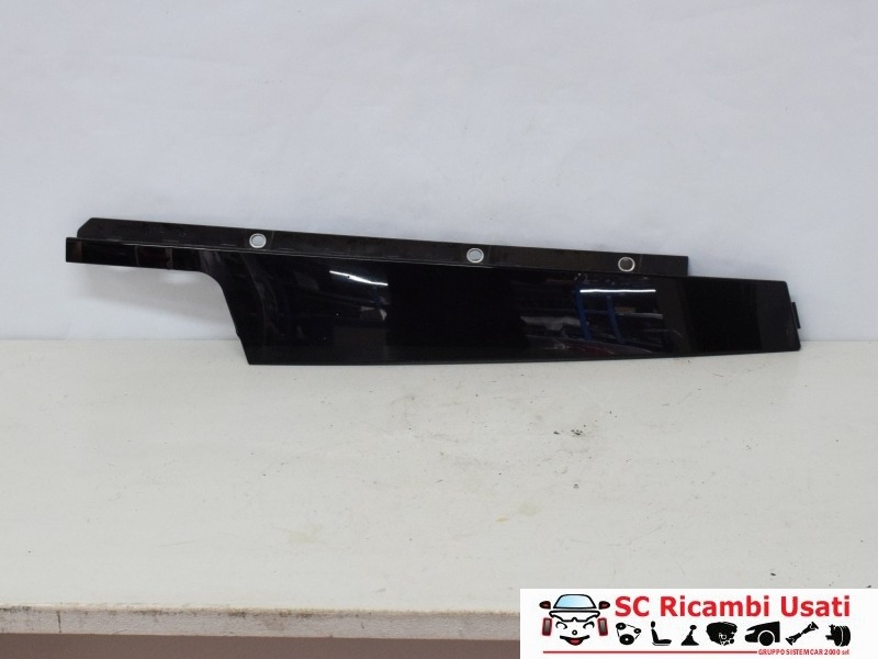 Modanatura Montante Post Porta Ant Sx Fiat 500x 51939968 - 16047 Modanatura Montante Post Porta Ant Sx Fiat 500x 51939968 - 16047