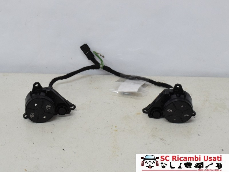 COMANDI AL VOLANTE MULTIFUNZIONE MERCEDES Viano Serie (639) A6398200138 (10>14)