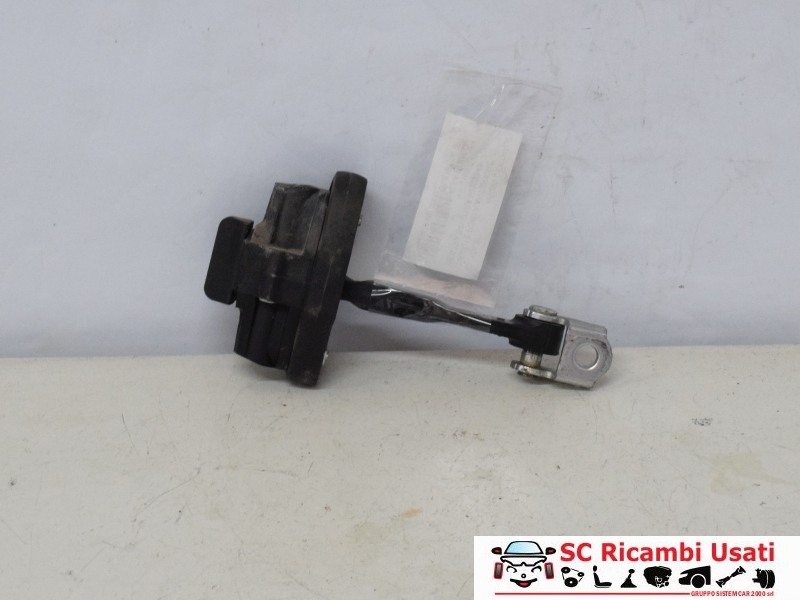 Tirante Fermaporta Anteriore Giulietta 50509843 Tirante Fermaporta Anteriore Giulietta 50509843