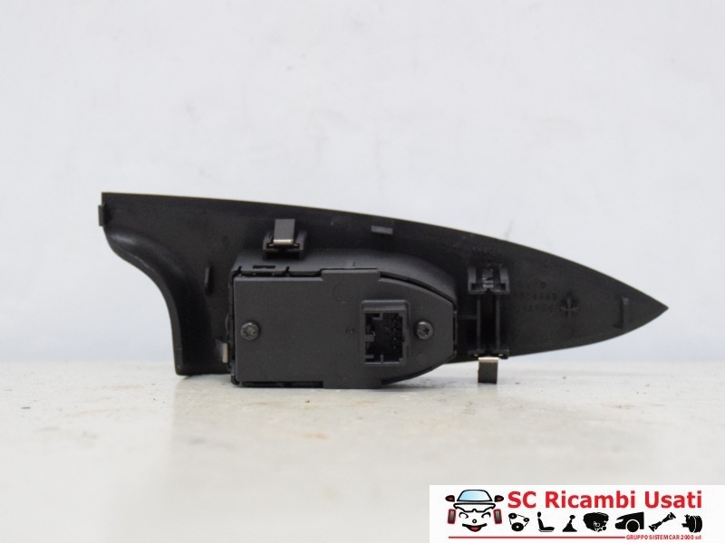 Pulsante Alzavetro Post Sx Alfa Romeo Giulietta 156150331 156095713 - 16618 Pulsante Alzavetro Post Sx Alfa Romeo Giulietta 156150331 156095713 - 16618