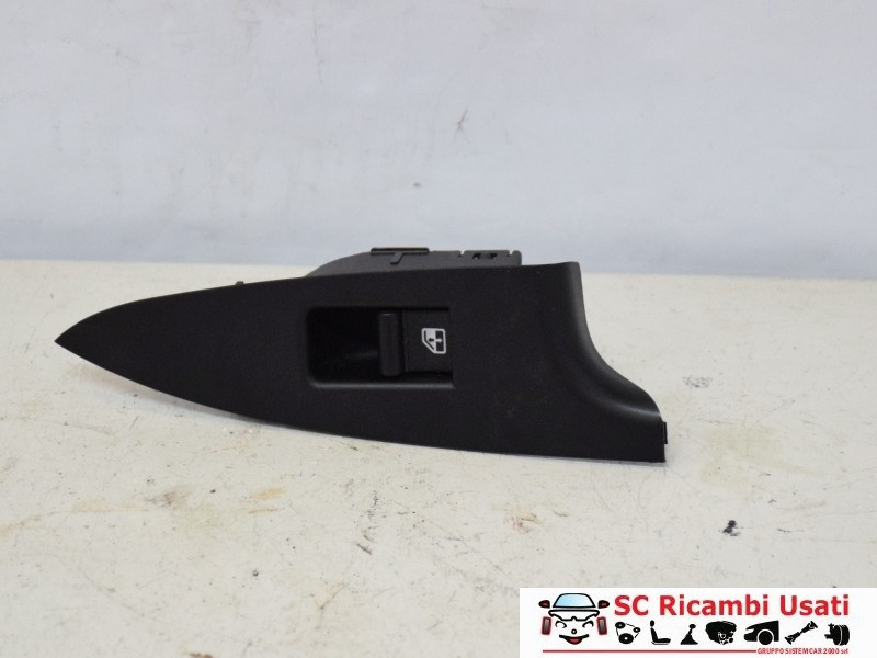 PULSANTE ALZAVETRO POSTERIORE DESTRO ALFA ROMEO Giulietta Serie (940_) (10>13)