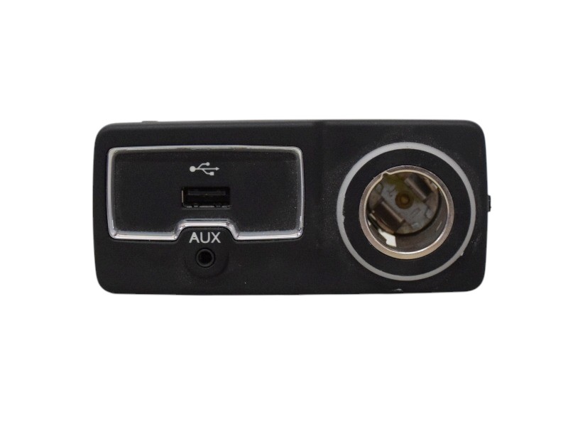 Porta Usb/Aux Con Accendisigari Jeep Renegade 2019 735604055 - 16717 Porta Usb/Aux Con Accendisigari Jeep Renegade 2019 735604055 - 16717