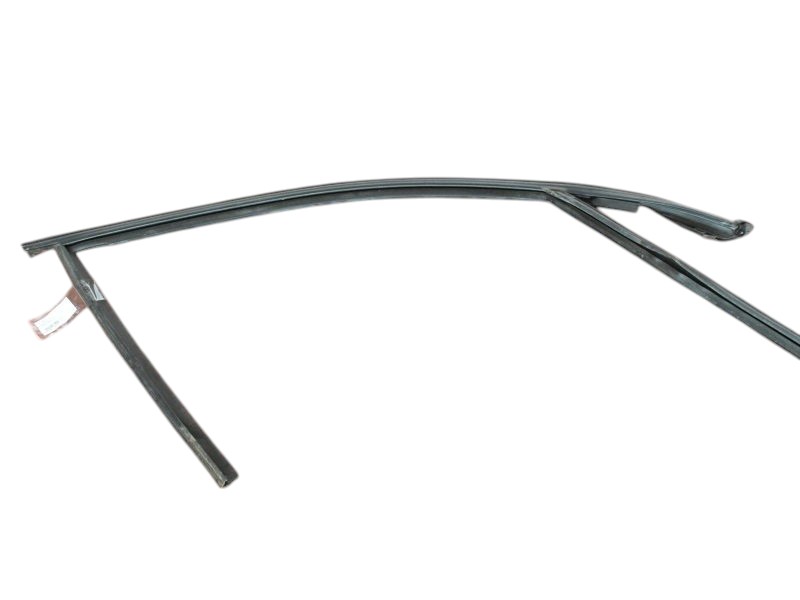 Guarnizione Porta Anteriore Destra Bmw Serie 1 E87  - 16813