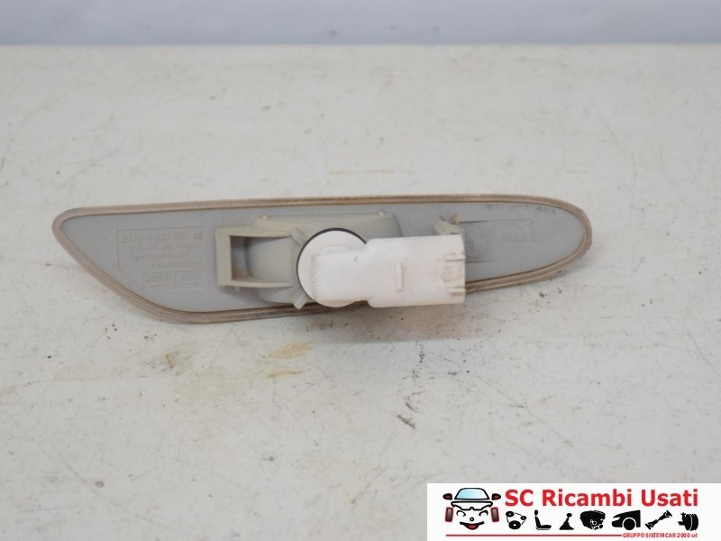 Freccia Destra Bmw Serie 1 E87 63136932997 - 16829