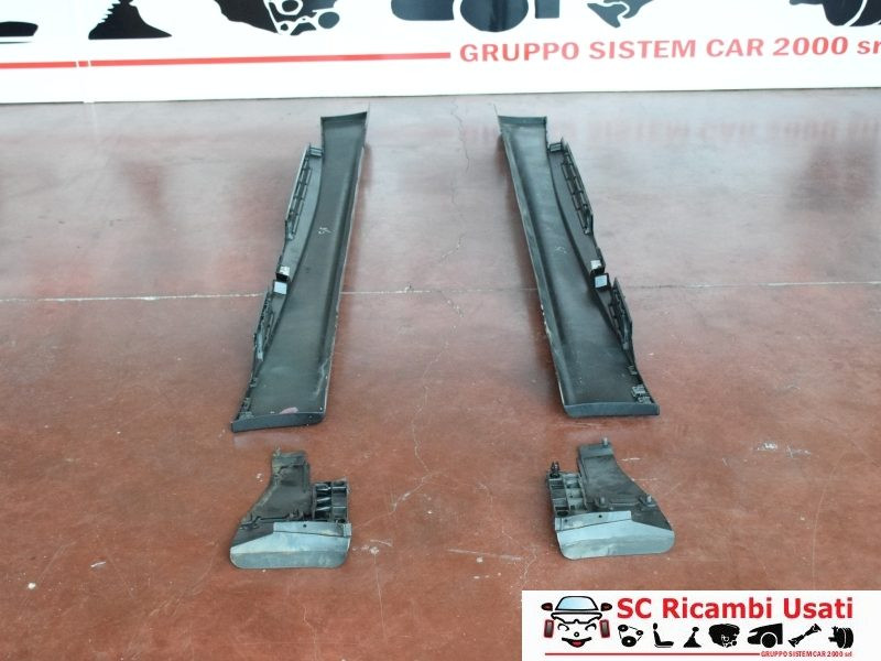COPPIA SOTTOPORTA DESTRA E SINISTRA BMW Serie 1 Serie (E87) 51717147402 (04>07)