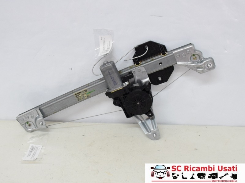 Alzavetro Posteriore Destro Dacia Sandero 827206057R - 17117 Alzavetro Posteriore Destro Dacia Sandero 827206057R - 17117