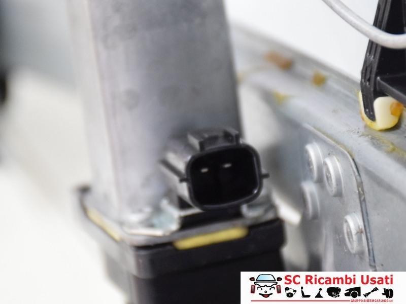 Alzavetro Posteriore Destro Dacia Sandero 827206057R - 17117 Alzavetro Posteriore Destro Dacia Sandero 827206057R - 17117