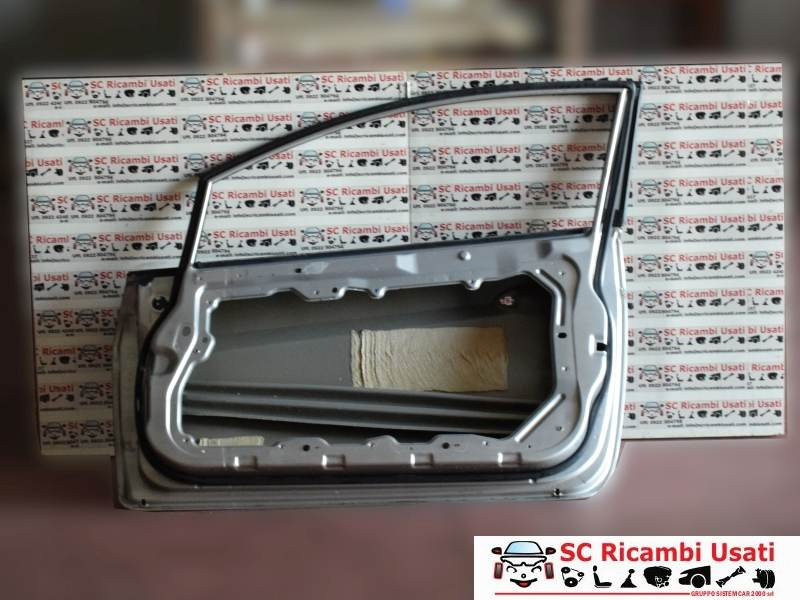 PORTIERA ANTERIORE DESTRA FORD Fiesta 6° Serie (08>17)