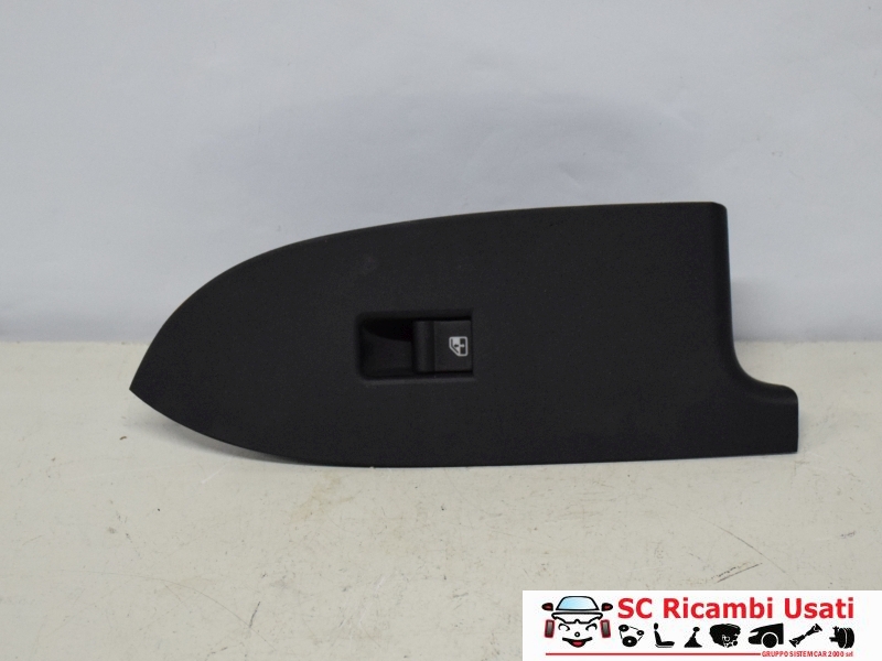 Pulsante Alzavetro Anteriore Dx Alfa Giulietta 156094784 - 17532 Pulsante Alzavetro Anteriore Dx Alfa Giulietta 156094784 - 17532