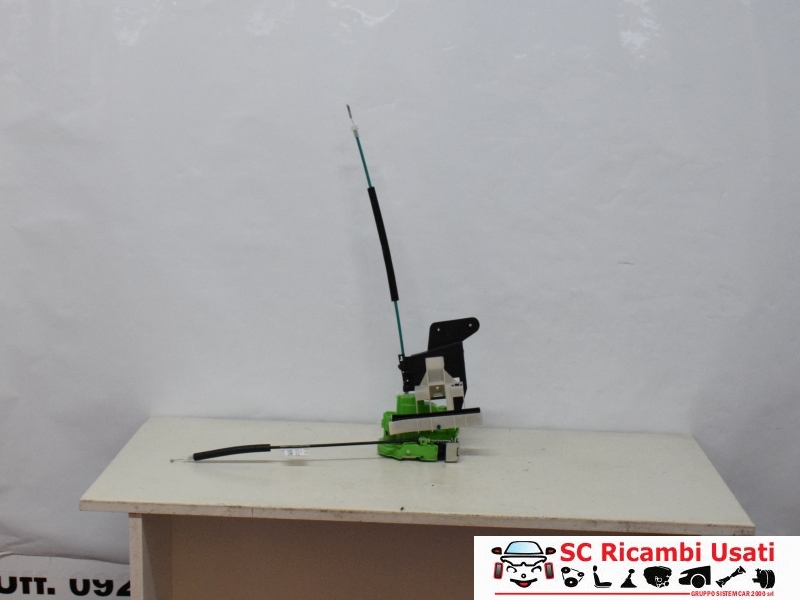 Serratura Anteriore Destra Alfa Romeo Giulietta 50522863 - 17537