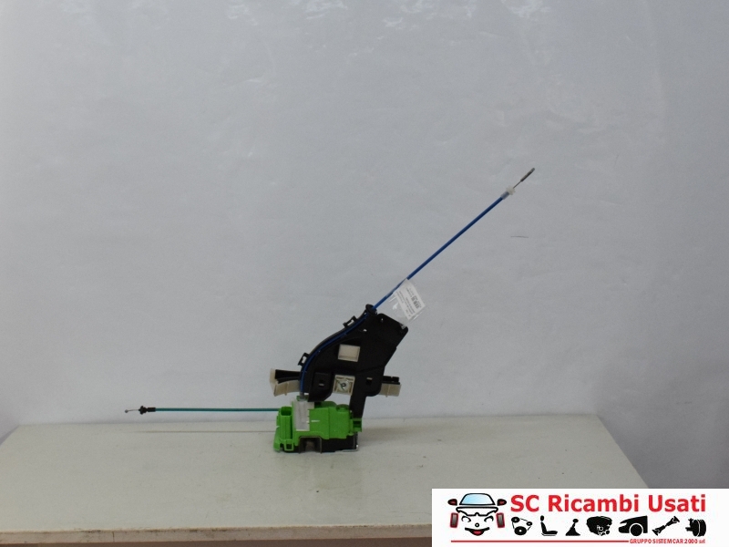 Serratura Posteriore Sinistra Alfa Giulietta 50522879 - 17585 Serratura Posteriore Sinistra Alfa Giulietta 50522879 - 17585