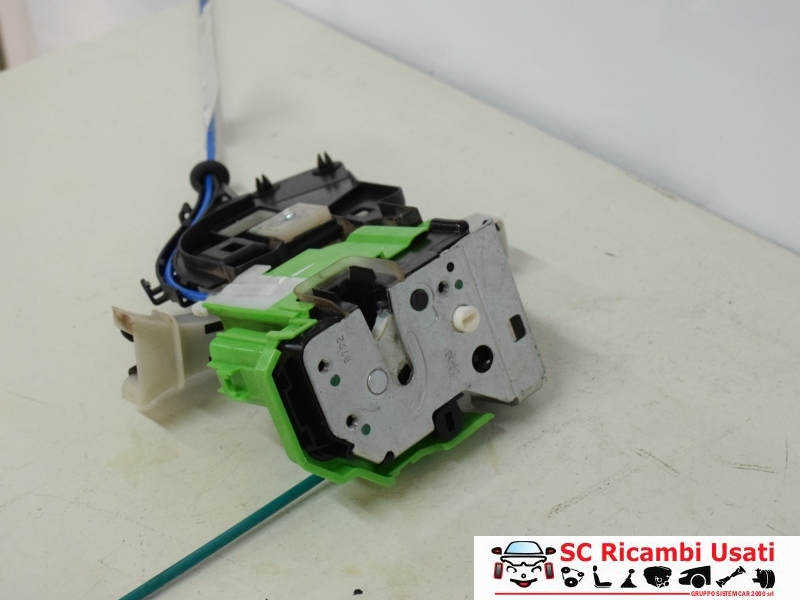 Serratura Posteriore Sinistra Alfa Giulietta 50522879 - 17585 Serratura Posteriore Sinistra Alfa Giulietta 50522879 - 17585