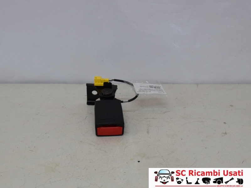 Attacco Cintura Posteriore Sx Mercedes Classe A A1768600369 - 17701