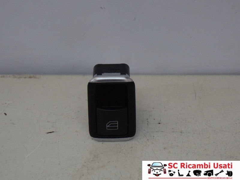 PULSANTE ALZAVETRO POSTERIORE DESTRO MERCEDES Classe A Serie (W176) A2049058102 (12>18)