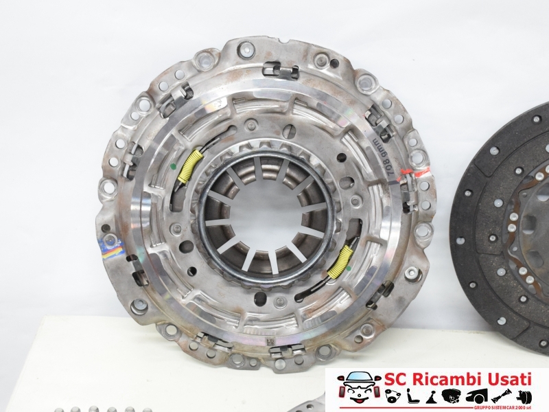 Doppia Frizione Jeep Compass 1.3 Benzina 46342280 - 18131 Doppia Frizione Jeep Compass 1.3 Benzina 46342280 - 18131