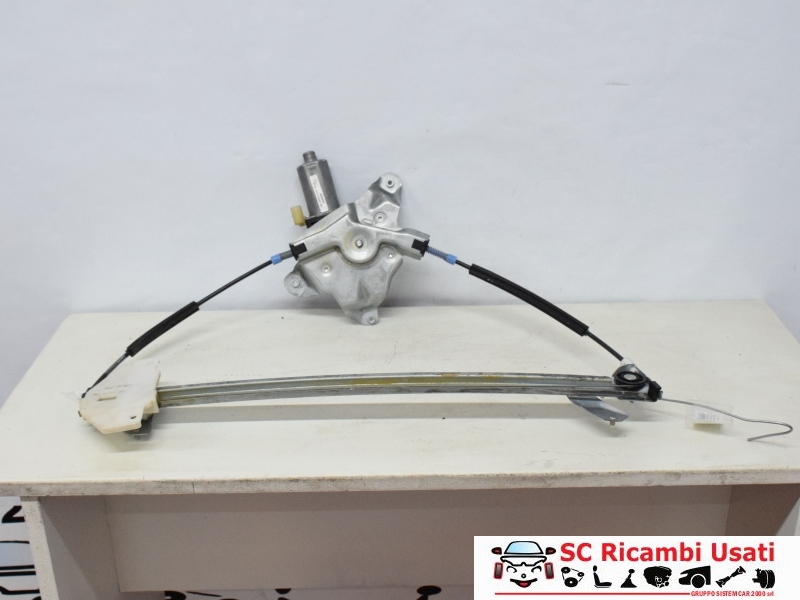 Alzavetro Porta Anteriore Sinistra Ford Transit 2T14-23201-BH - 18339 Alzavetro Porta Anteriore Sinistra Ford Transit 2T14-23201-BH - 18339