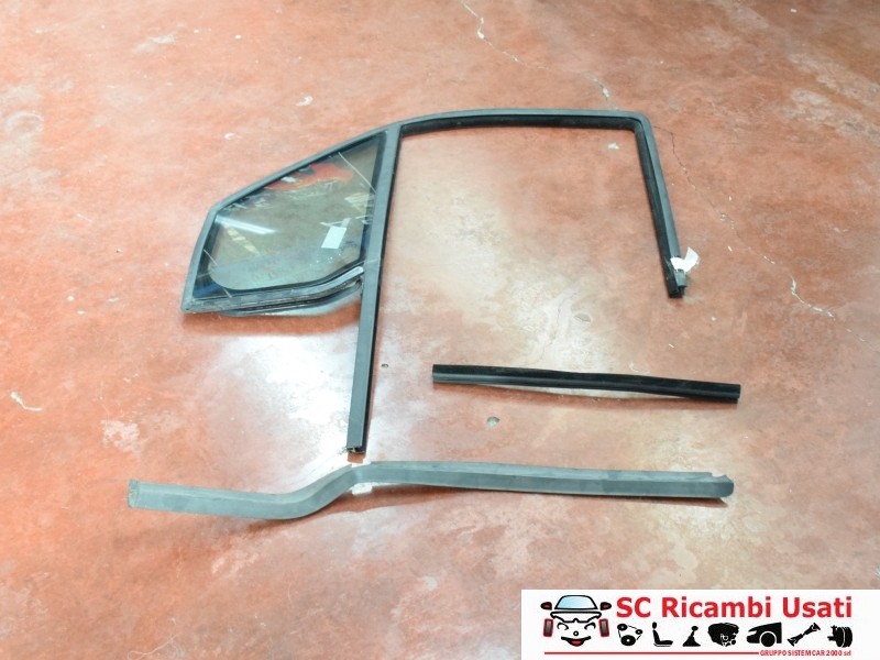 Vetro Fisso Porta Anteriore Sinistra Ford Transit  - 18340