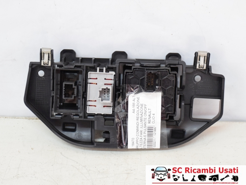 Pulsantiera Regolazione Fari Renault Clio 4 251900567R - 18470 Pulsantiera Regolazione Fari Renault Clio 4 251900567R - 18470