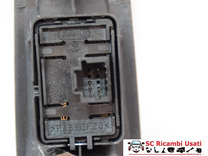 PULSANTE ALZAVETRO POSTERIORE SINISTRO RENAULT Megane III 156024250A (08>16)