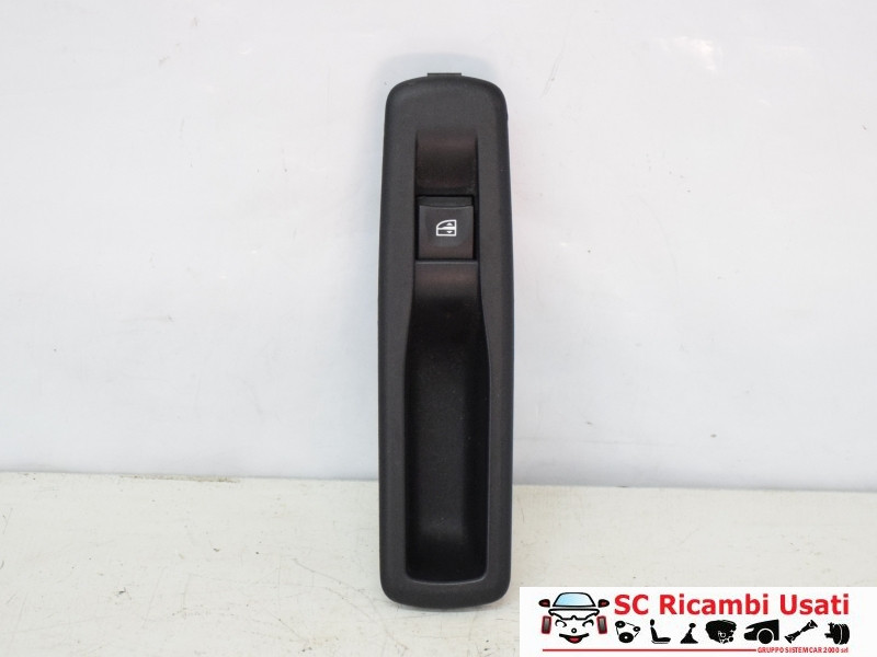 PULSANTE ALZAVETRO POSTERIORE SINISTRO RENAULT Megane III 156024250A (08>16)