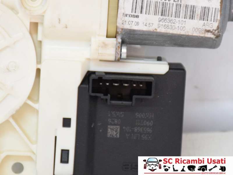 MECCANISMO ALZAVETRO POST. SX RENAULT Megane III 827310002R (08>16)