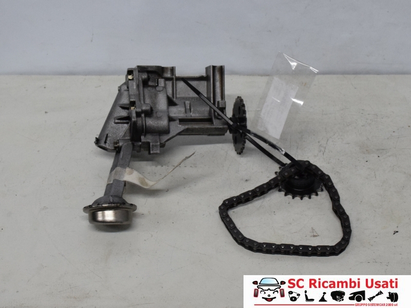 Pompa Olio Motore Renault Megane 3 1.5 Dci 8200591475 8200397125 - 19494 Pompa Olio Motore Renault Megane 3 1.5 Dci 8200591475 8200397125 - 19494