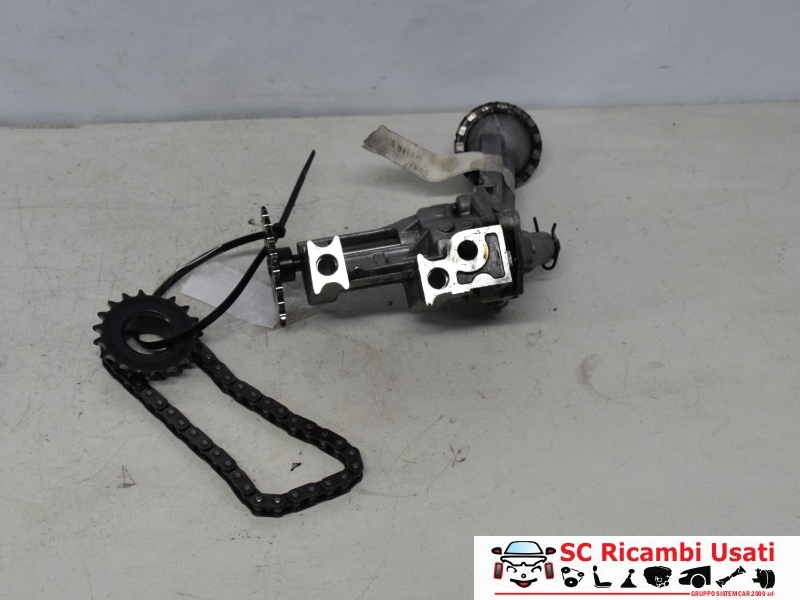 Pompa Olio Motore Renault Megane 3 1.5 Dci 8200591475 8200397125 - 19494 Pompa Olio Motore Renault Megane 3 1.5 Dci 8200591475 8200397125 - 19494