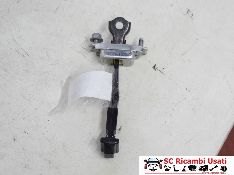 Tirante Porta Posteriore Renault Clio 5 824301100R Tirante Porta Posteriore Renault Clio 5 824301100R