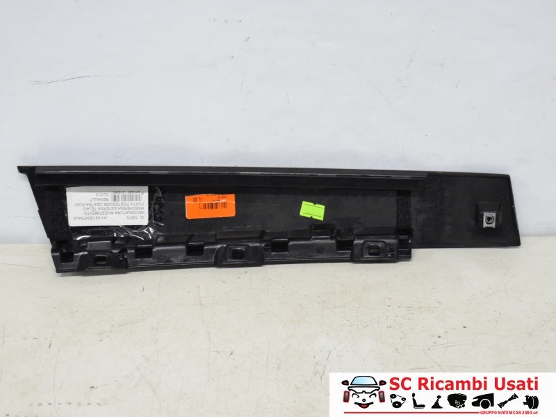 Modanatura Porta Posteriore Renault Clio 5 822835668R - 19575 Modanatura Porta Posteriore Renault Clio 5 822835668R - 19575