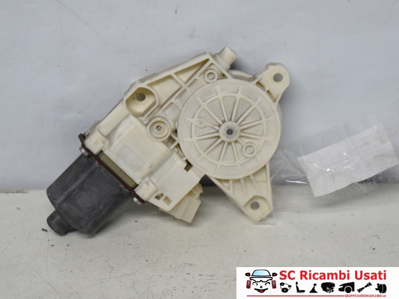 Alzavetro Posteriore Sinistro Mercedes Classe C A2048200542 0130822505 - 19988 Alzavetro Posteriore Sinistro Mercedes Classe C A2048200542 0130822505 - 19988