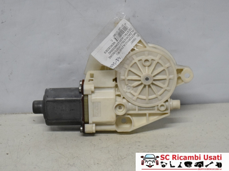 MOTORINO ALZAVETRO POSTERIORE DESTRA MERCEDES Classe C Berlina W204 2° Serie A2048200642 (11>)