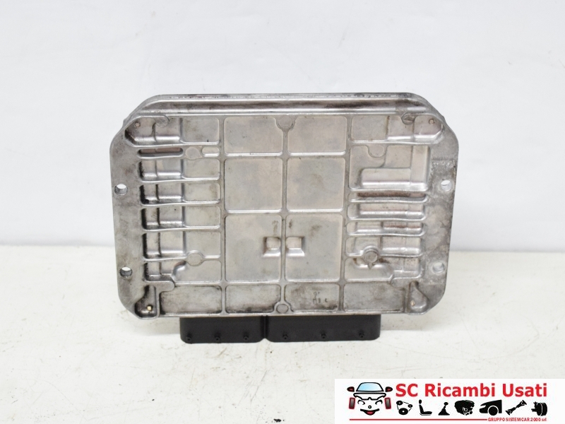 Centralina Motore Opel Astra J 1.7 Cdti 55575315 - 18590 Centralina Motore Opel Astra J 1.7 Cdti 55575315 - 18590