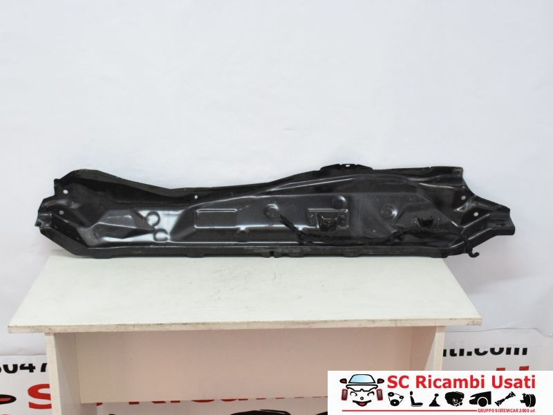 Sostegno Griglia Sottoparabrezza Nissan Qashqai - 20130 Sostegno Griglia Sottoparabrezza Nissan Qashqai - 20130