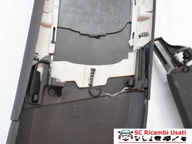 RIVESTIMENTO MONTANTE CENTRALE CITROEN DS4 1&deg; Serie 9687485877 (11>)