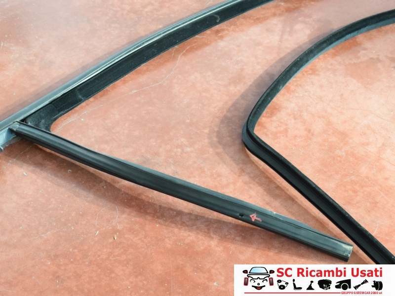 Guarnizione Anteriore Destra Alfa Giulietta 50509898 - 20711