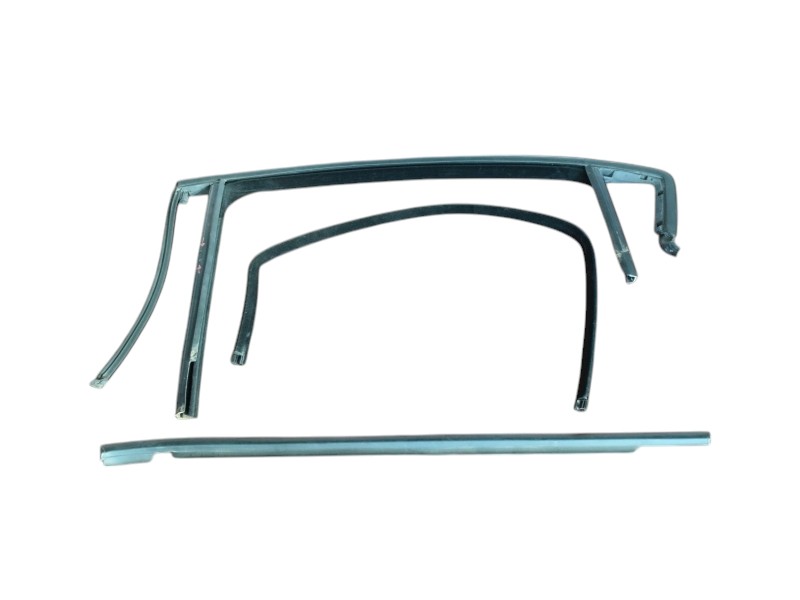 Guarnizione Porta Posteriore Sx Alfa Giulietta 50509901 - 20861 Guarnizione Porta Posteriore Sx Alfa Giulietta 50509901 - 20861