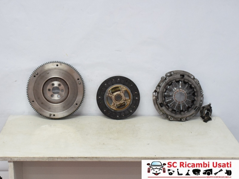 13451-0Q012 13451-0Q012 KIT FRIZIONE E VOLANO TOYOTA Aygo 3° Serie benzina