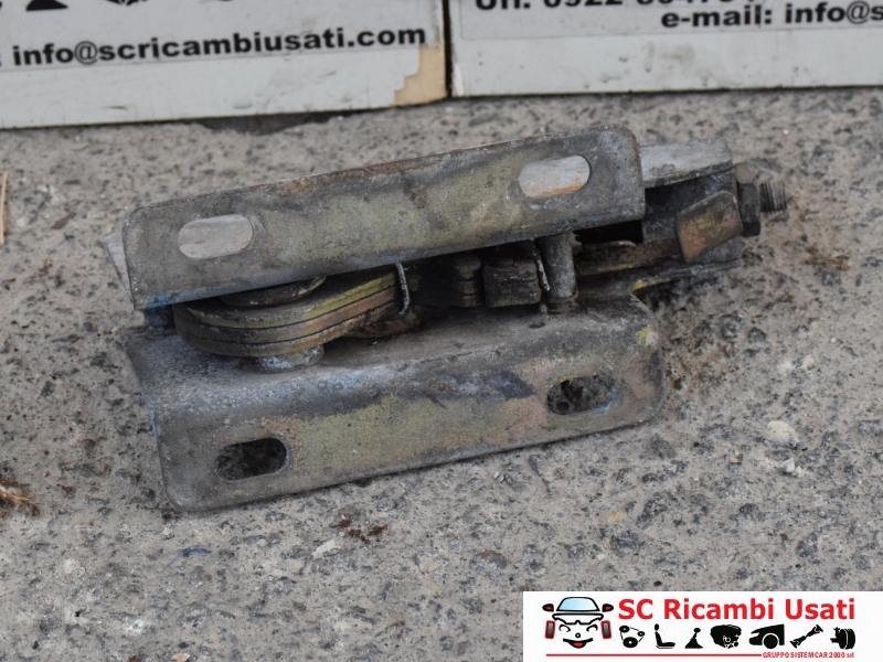 Serratura Chiusura Cabina Iveco Eurocargo - 11723 Serratura Chiusura Cabina Iveco Eurocargo - 11723