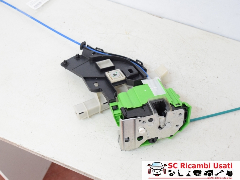 Serratura Posteriore Destra Alfa Giulietta 50522869 - 20969 Serratura Posteriore Destra Alfa Giulietta 50522869 - 20969