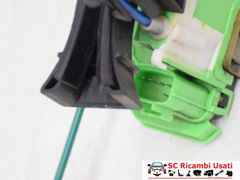 Serratura Posteriore Sinistra Alfa Giulietta 50522879 - 21040 Serratura Posteriore Sinistra Alfa Giulietta 50522879 - 21040