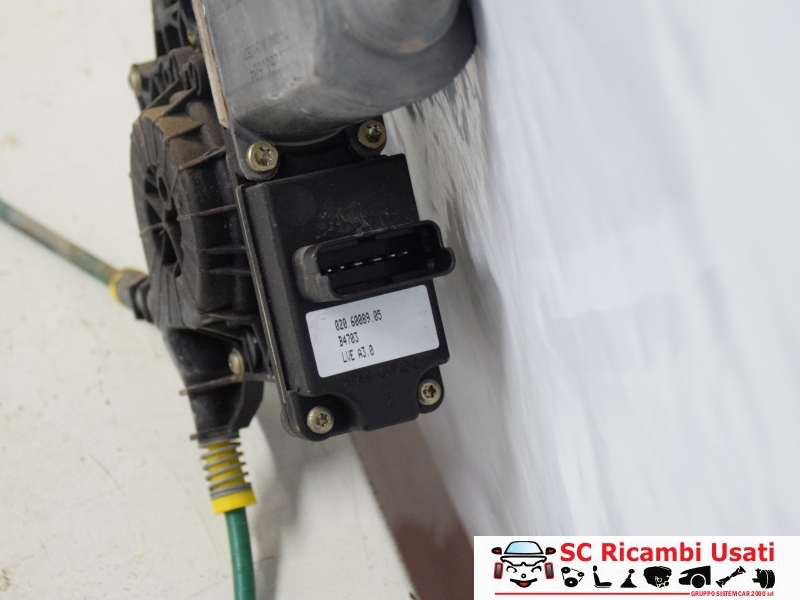 Alzavetro Posteriore Destro Lancia Phedra 1494840080 Alzavetro Posteriore Destro Lancia Phedra 1494840080