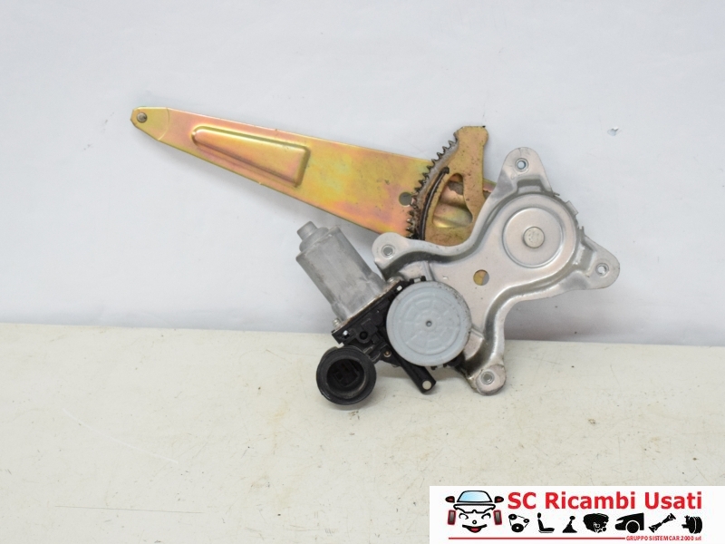 Alzavetro Posteriore Sinistro Toyota Rav 4 8571042070 - 24063