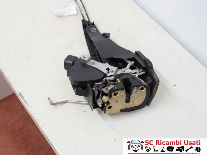 Serratura Posteriore Destra Toyota Rav 4 6933042060 - 24074 Serratura Posteriore Destra Toyota Rav 4 6933042060 - 24074